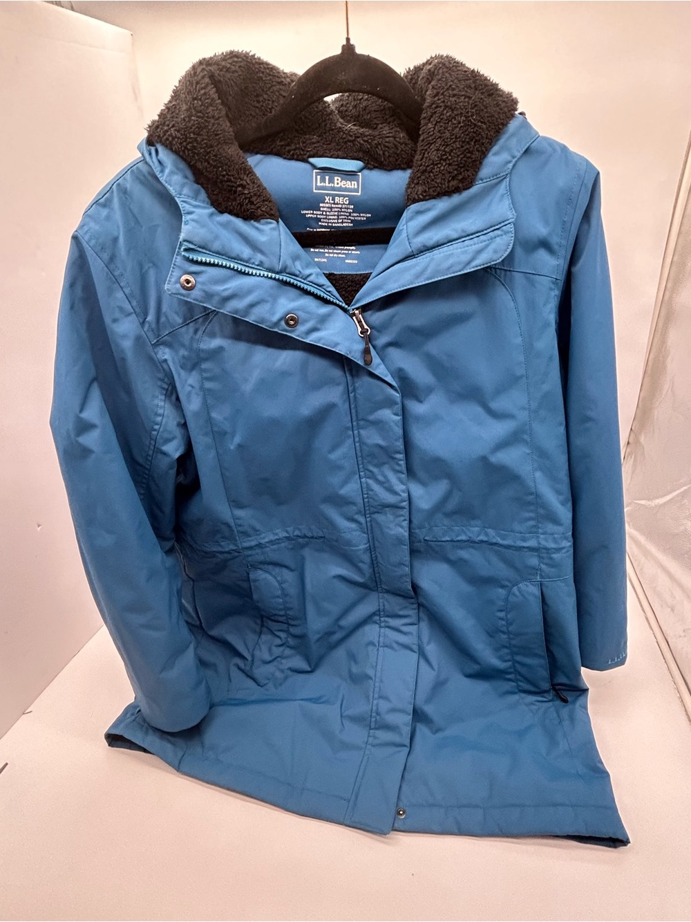 L.L. Bean Women's Winter Warmer Teal-Blue Hooded Sherpa Lined Coat XL